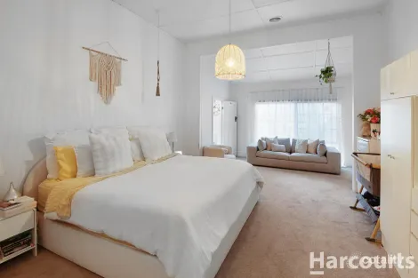 Property photo of 18 Dooen Road Horsham VIC 3400