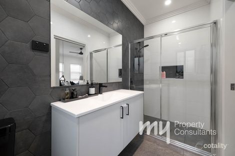 Property photo of 4 Millman Road Spring Farm NSW 2570