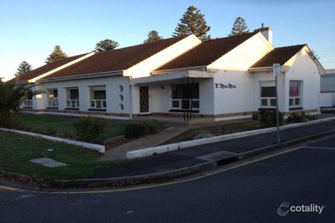 1 Newland St, Victor Harbor, SA 5211