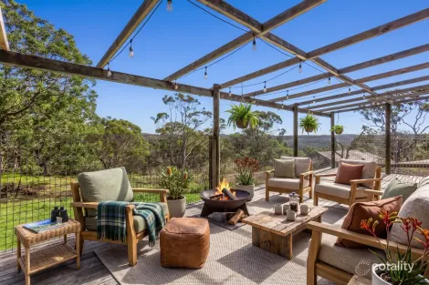 Property photo of 41 Addison Road Ingleside NSW 2101