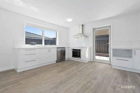 1/11 Mackenzie Cres, Latrobe, TAS 7307