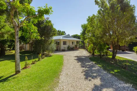 2 Creek Way, Currumbin Valley, QLD 4223