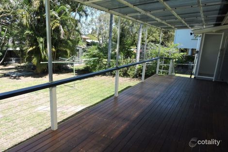 Property photo of 8 Second Avenue Labrador QLD 4215