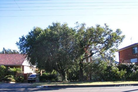Property photo of 13 The Esplanade Oak Flats NSW 2529