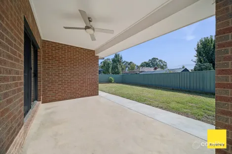 Property photo of 1A Arrawalli Avenue Ascot VIC 3551