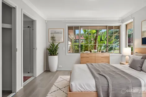 Property photo of 27 George Caley Place Mount Annan NSW 2567