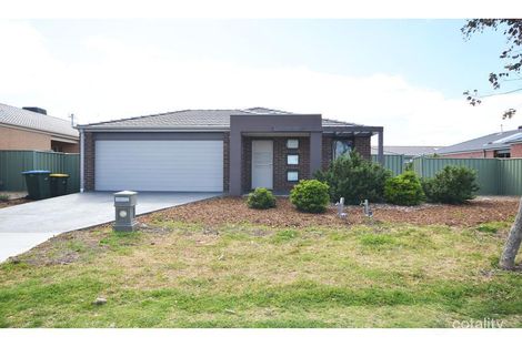 27 Avonwood Ave, Wyndham Vale, VIC 3024