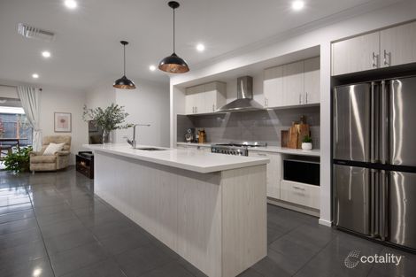 Property photo of 10 Athena Way Strathfieldsaye VIC 3551