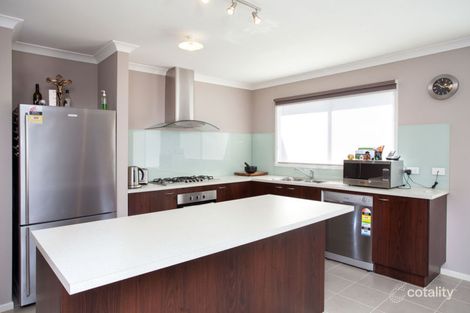 Property photo of 13 Noremac Grove Lyndhurst VIC 3975