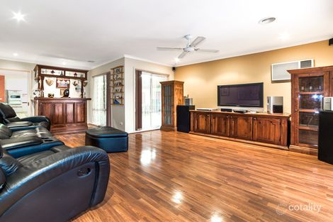 Property photo of 13 McGuigan Drive Cranbourne West VIC 3977