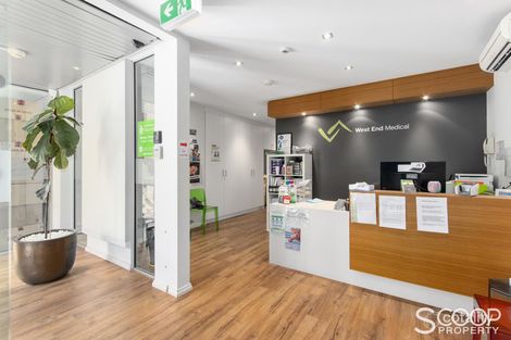 2 Bannister St, Fremantle, WA 6160
