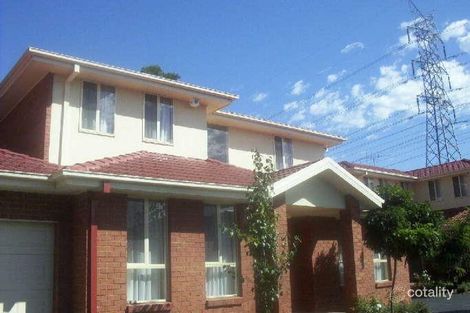 Property photo of 2/3 Forest Court Glen Waverley VIC 3150