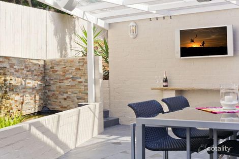 Property photo of 1 Binnowee Place Bayview NSW 2104