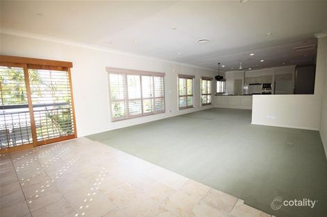 Property photo of 38 Hughes Avenue Main Beach QLD 4217