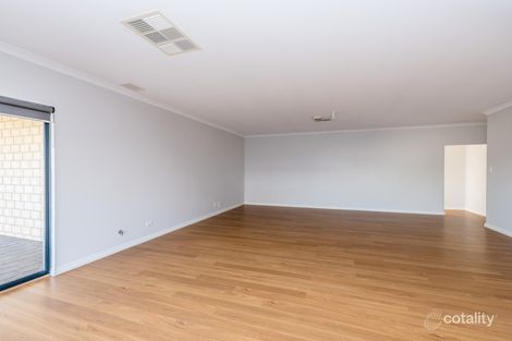 Property photo of 22 Beachcomber Hill Glenfield WA 6532