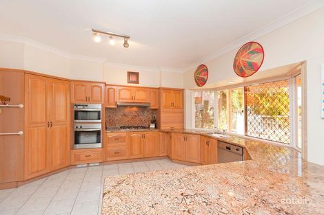 Property photo of 8 Mainroyal Court Cleveland QLD 4163