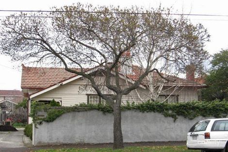 879 Hampton St, Brighton, VIC 3186