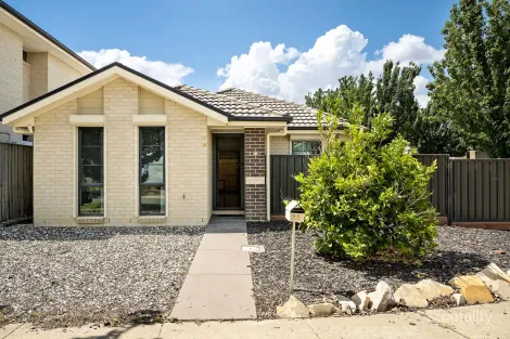 11 Syddall St, Bonner, ACT 2914