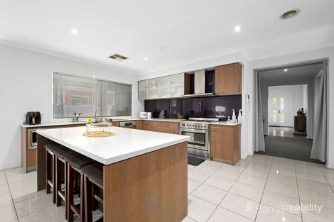 Property photo of 3 Sunburst Court Narre Warren VIC 3805