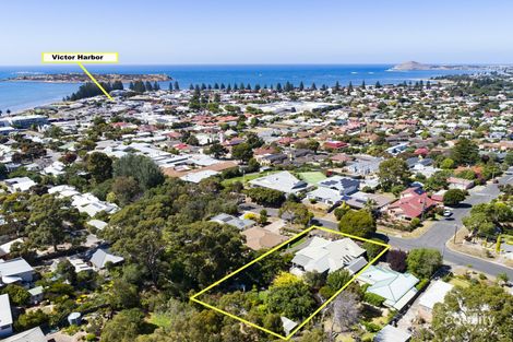 Property photo of 46-48 Cornhill Road Victor Harbor SA 5211