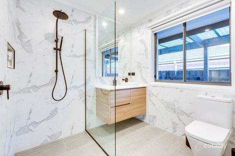 Property photo of 20 Bellevue Boulevard Hillside VIC 3037
