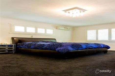Property photo of 4 Capistrano Court Southport QLD 4215