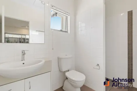 Property photo of 4/12 Ormuz Street Carina Heights QLD 4152