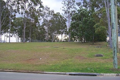 15 Woonara Dr, Petrie, QLD 4502