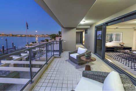Property photo of 2/76 Thorn Street Kangaroo Point QLD 4169