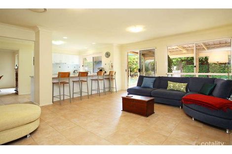 Property photo of 33 Grandview Place Carindale QLD 4152