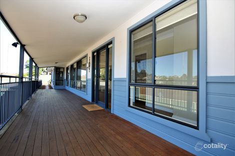 Property photo of 2 Brooking Place Australind WA 6233