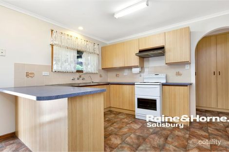 Property photo of 33 Maguire Crescent Burton SA 5110
