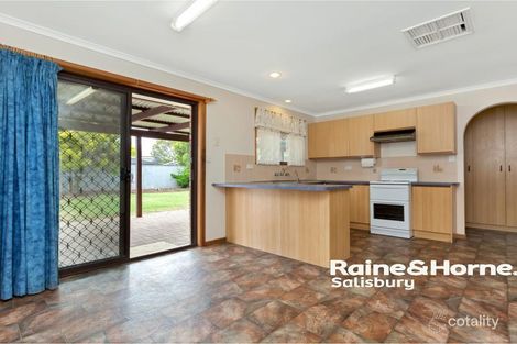 Property photo of 33 Maguire Crescent Burton SA 5110