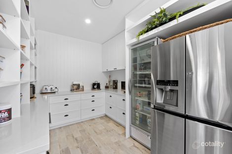 Property photo of 97 Sir Bruce Small Boulevard Benowa QLD 4217