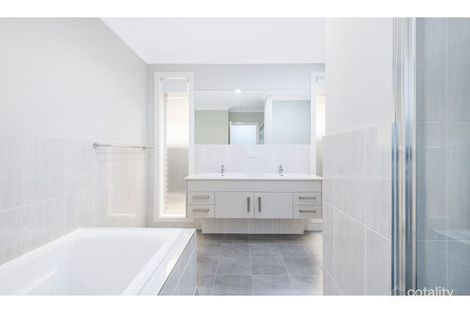 Property photo of 16 Bensley Road Cobbitty NSW 2570