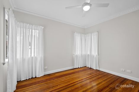 Property photo of 17 McGhie Street Zillmere QLD 4034