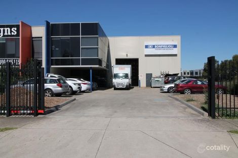 24 Commercial Dr, Lynbrook, VIC 3975