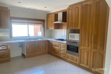 Property photo of 62 North Road Avondale Heights VIC 3034