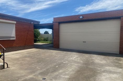Property photo of 62 North Road Avondale Heights VIC 3034