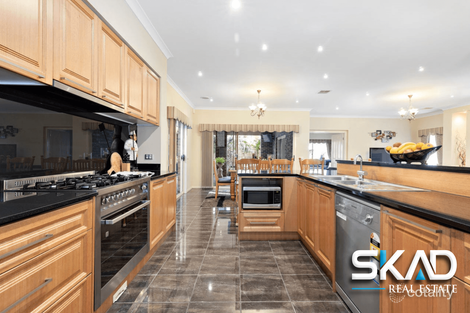 Property photo of 35 Echuca Way Epping VIC 3076