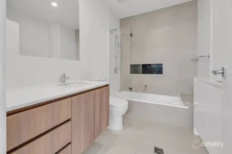 Property photo of 114 Florabella Drive Robina QLD 4226