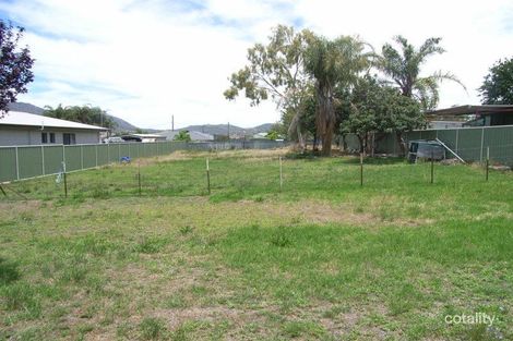 24 Chelmsford St, Kootingal, NSW 2352