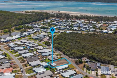 24 TULIPWOOD DR, BURRUM HEADS, QLD 4659