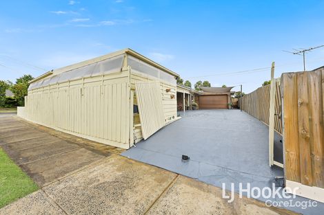 Property photo of 1 Geraldine Drive Hampton Park VIC 3976