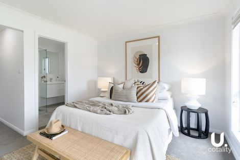 8 Foxground Pde, Tullimbar, NSW 2527