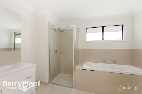Property photo of 1/57 Willaton Street St Albans VIC 3021