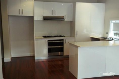 Property photo of 28 Rosshire Road Newport VIC 3015