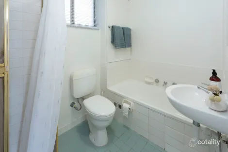 Property photo of 6/52 The Crescent Dee Why NSW 2099