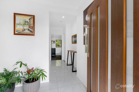 Property photo of 17 Rossmann Road Smithfield QLD 4878