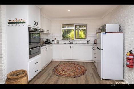 Property photo of 194 Hayes Road Quindalup WA 6281